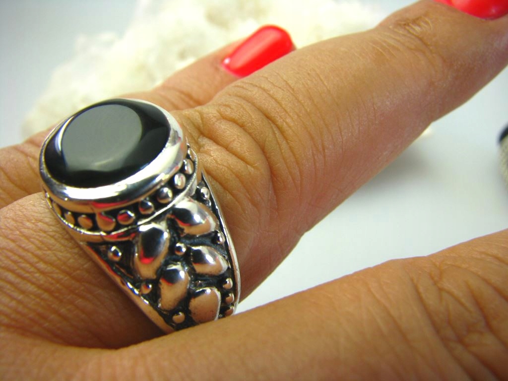 1547 Orientačný prsteň Čierny prsteň, strieborná Onyx