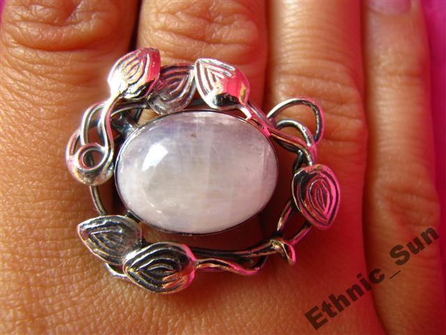 764 ORIENT Veľký prsteň Moonstone Silver