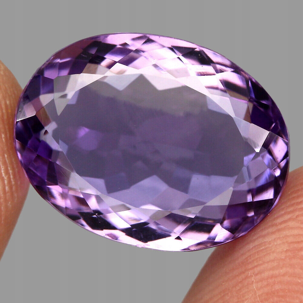 Ametyst Prírodný kameň VVS 17.79Ct