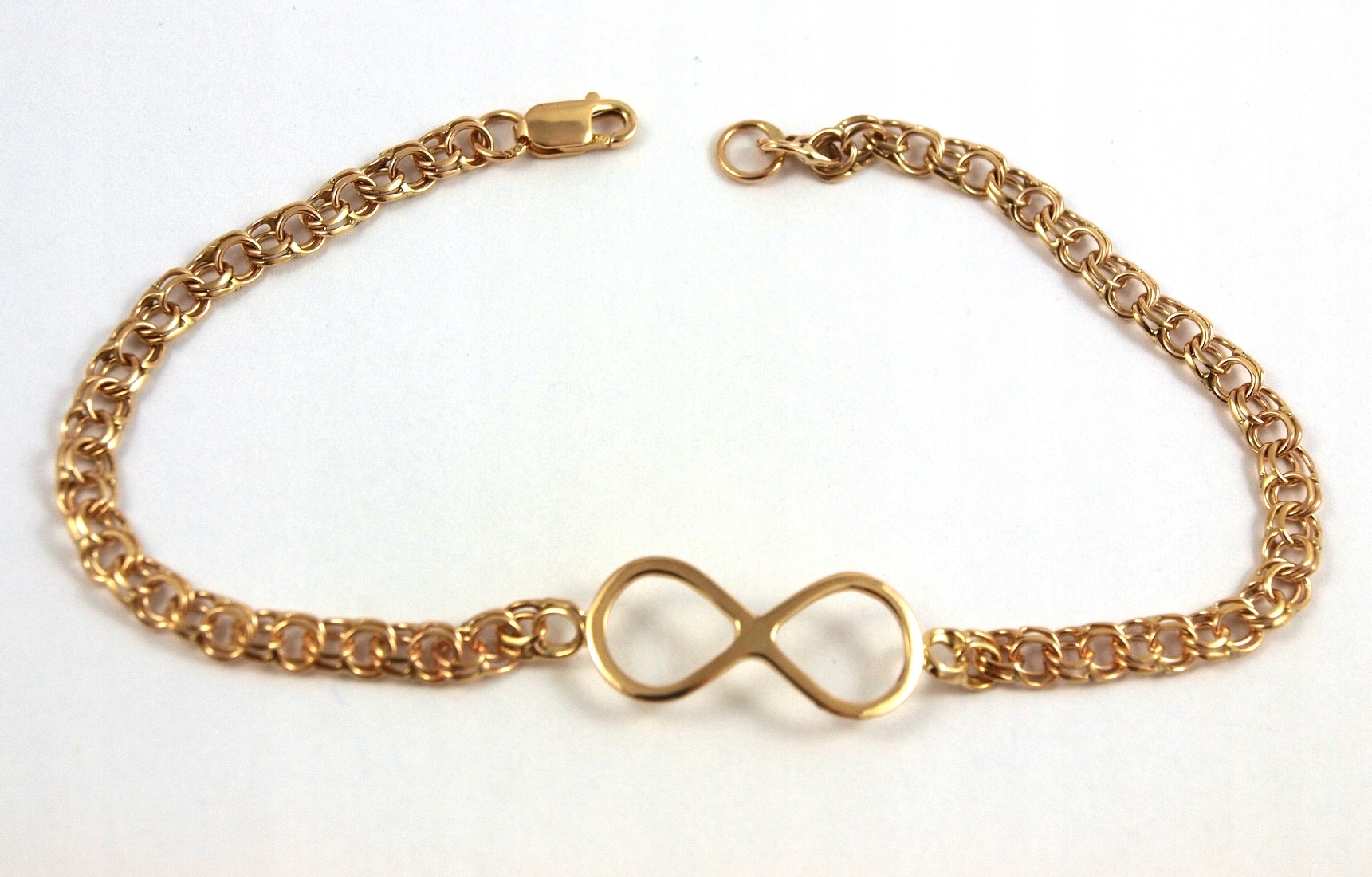 Znamenka zlata v Infinity Gold 585