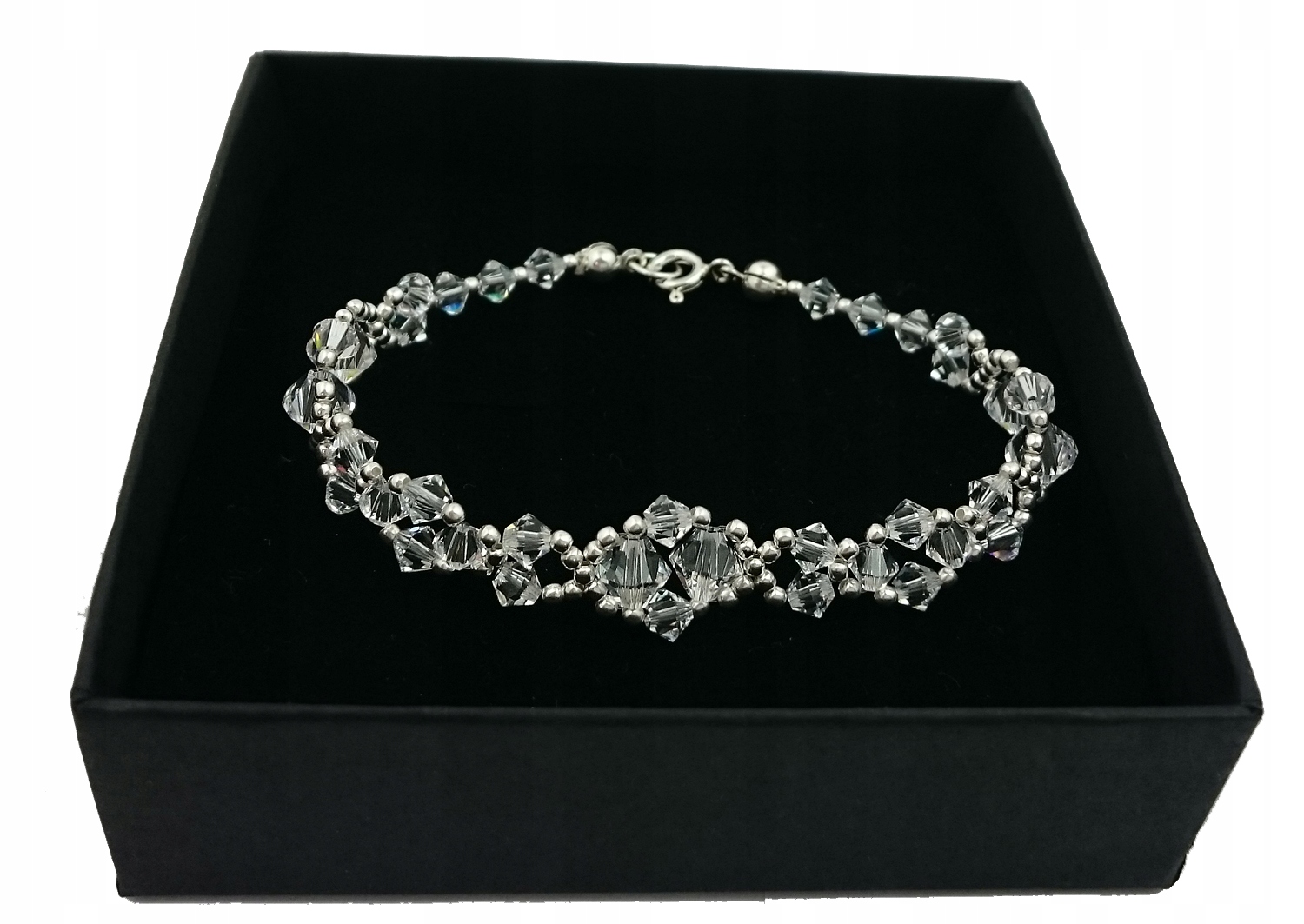 SVADOBNÝ náramok s kryštálmi SWAROVSKI 438
