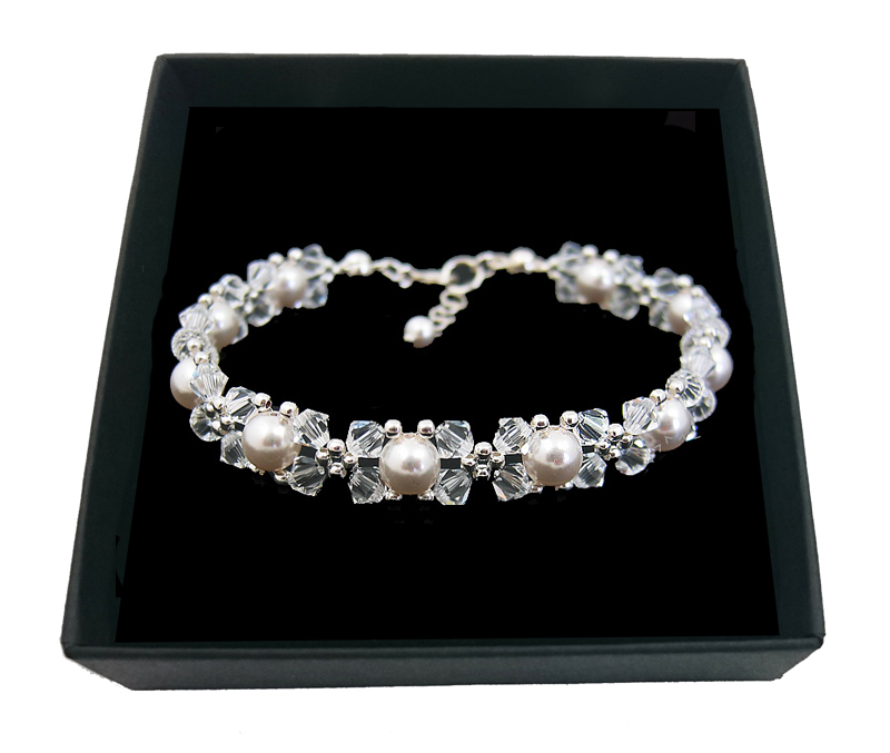 Strieborný perlový náramok Swarovski Crystals 1836