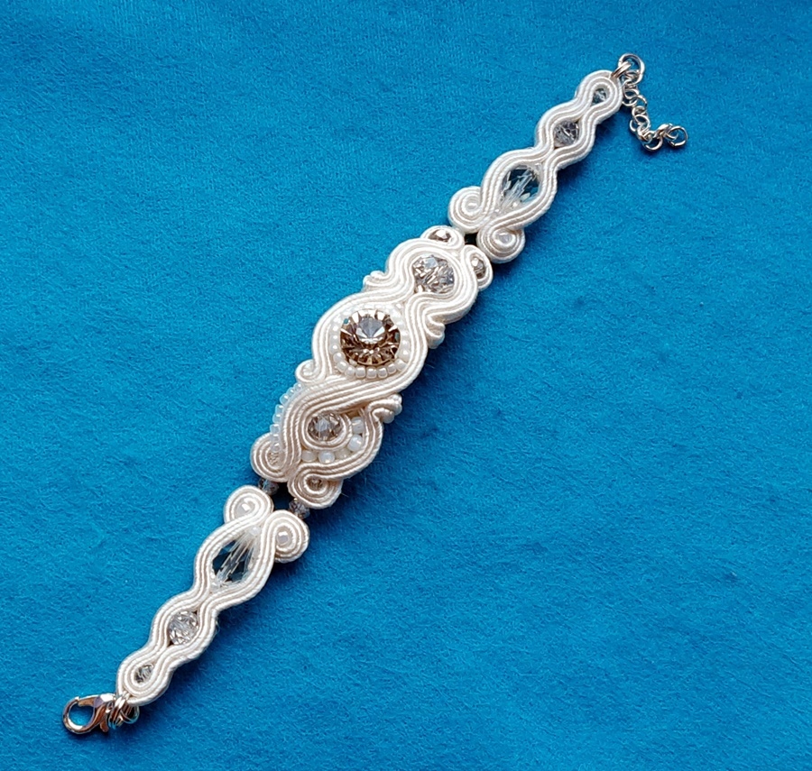 Náramok Soutache IVORY s kryštálmi