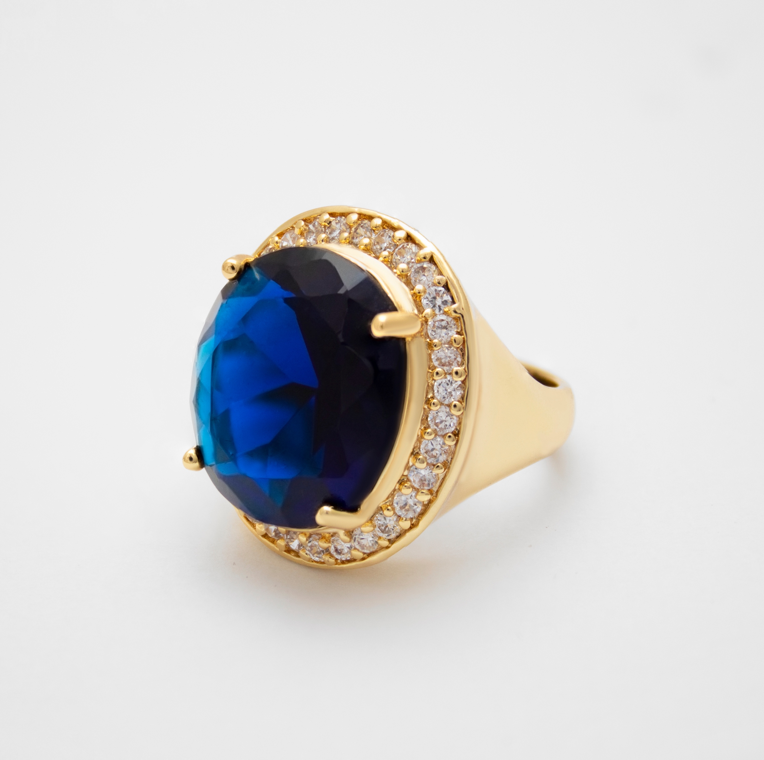 VEĽKÝ ZIRKÓNOVÝ PRSTEN NAVY GOLD OVAL