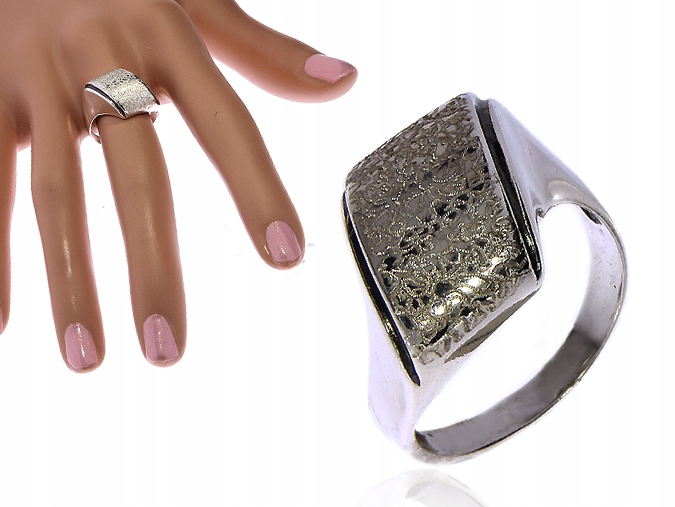 Exkluzívny strieborný prsteň SILVER 925 LgSP293