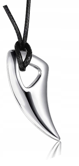 Elegantný náhrdelník zubov, oceľový amulet
