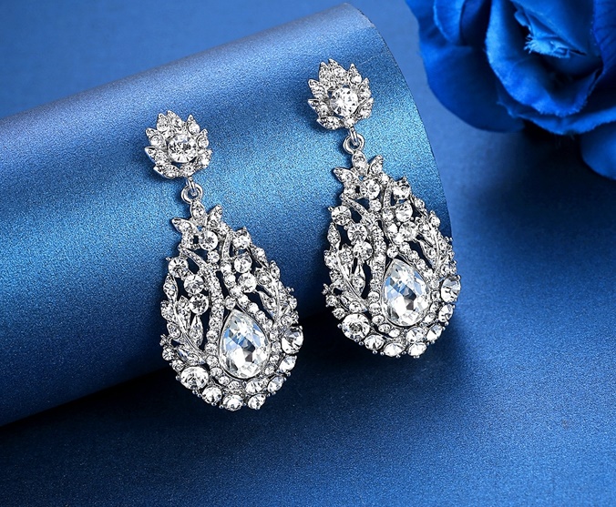 ZIRCONIA DIAMOND NÁUŠNICE I.