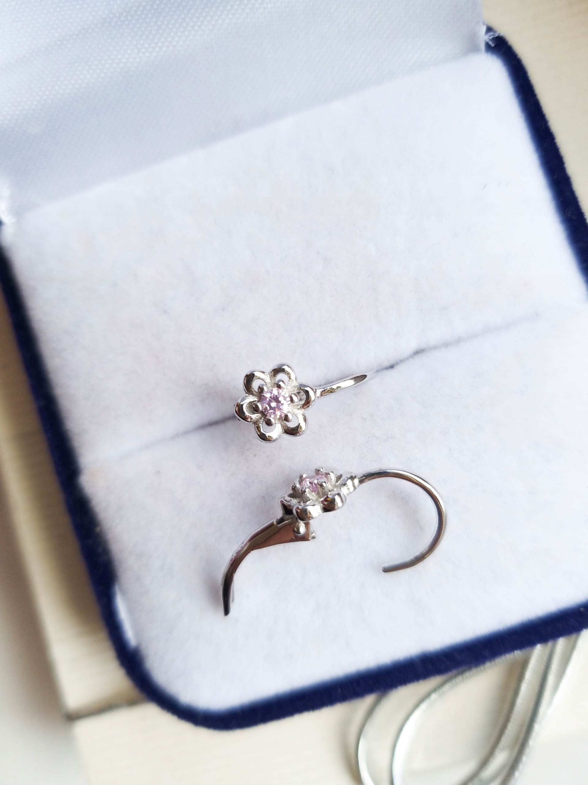 BABY EARRINGS SILVER 925 GOOSTO zirkónový kvet