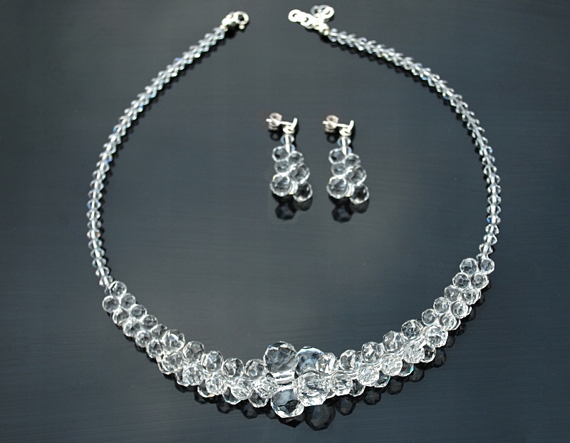 SUROVÝ BIELY ODBER KRYSTÁLY Krištáľ SWAROVSKI