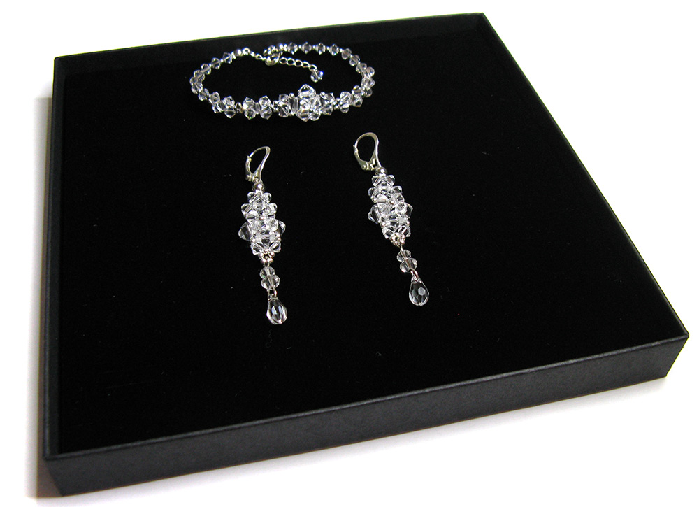 Svadobná sada vyrobená z kryštálov Swarovski CRYSTAL