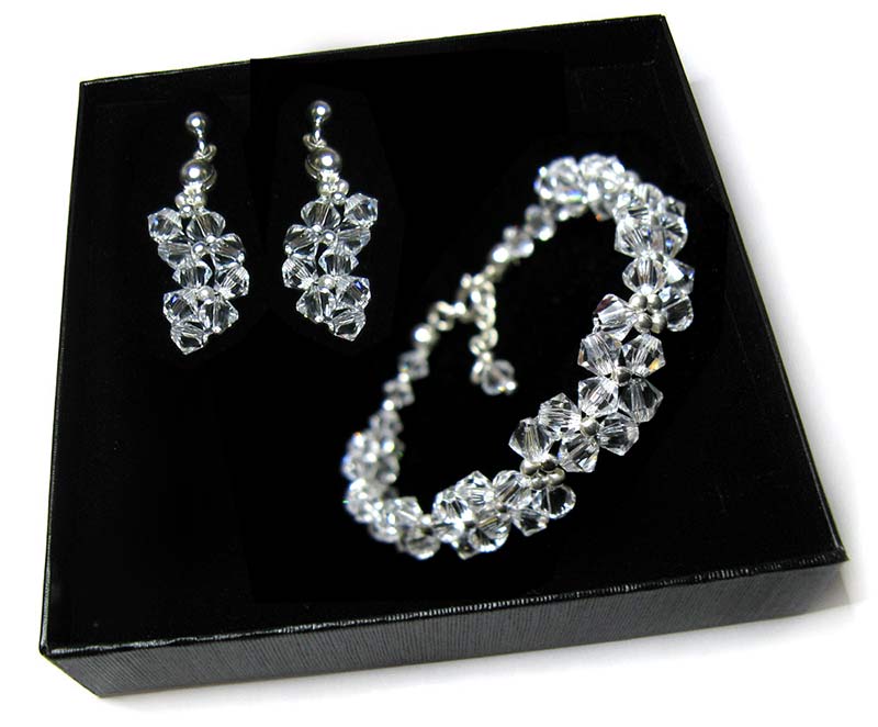 SADA SWAROVSKI CRYSTAL 2018