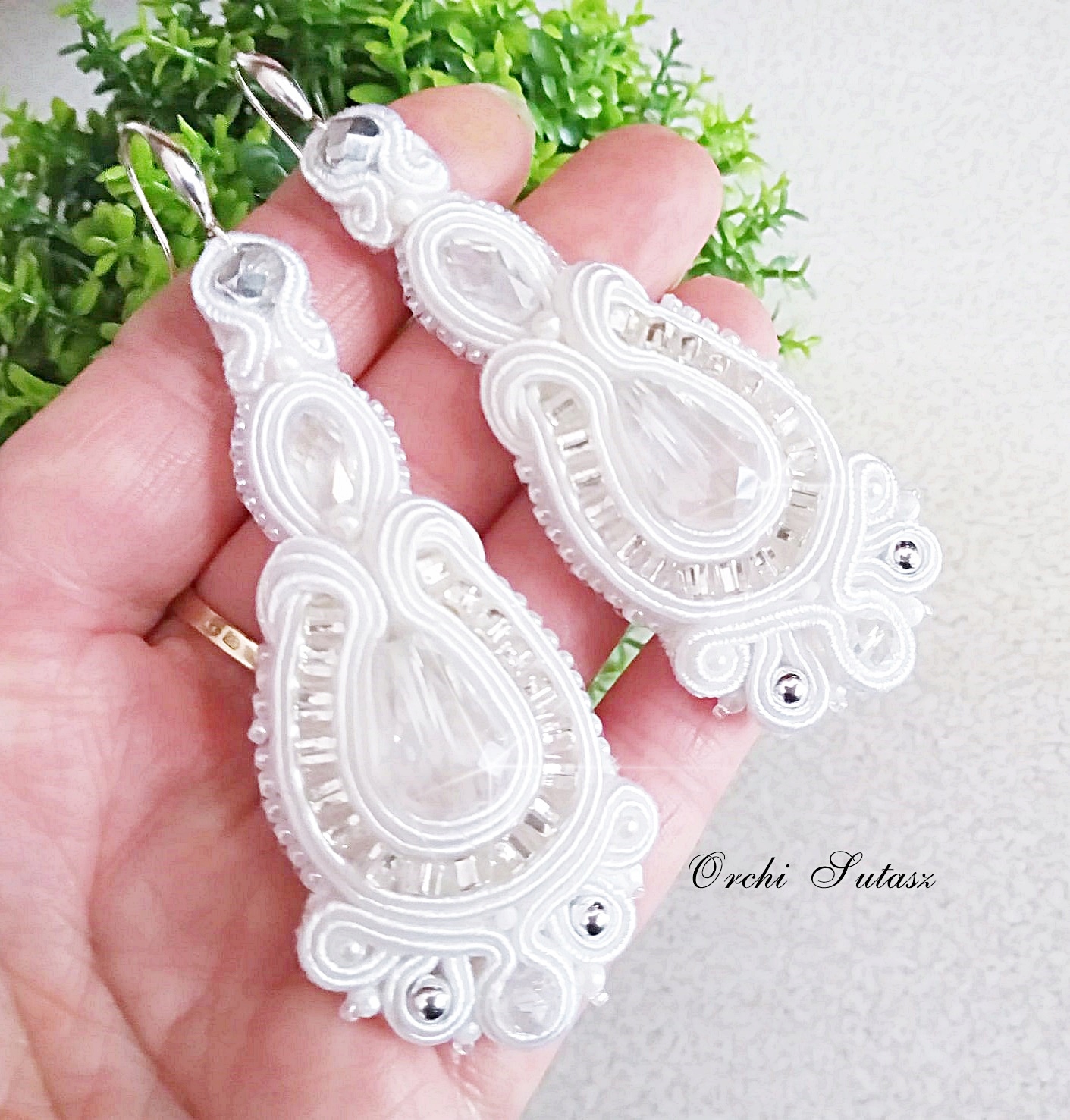 Svadobné náušnice Soutache - brúsený krištáľ - striebro