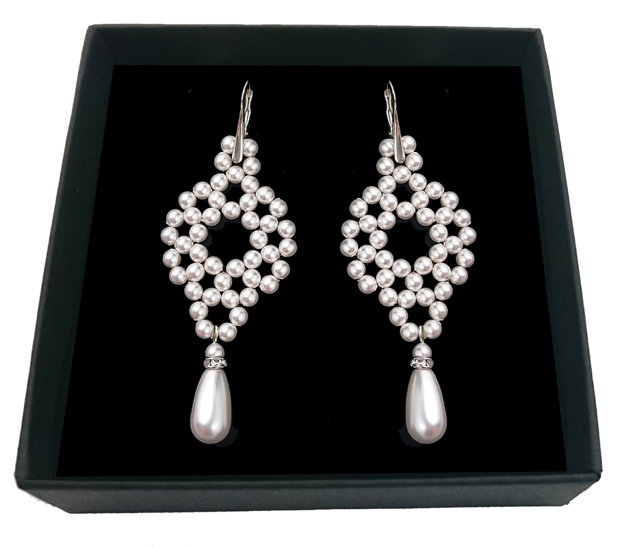 Svadobné náušnice vyrobené z bielych perál SWAROVSKI 1919
