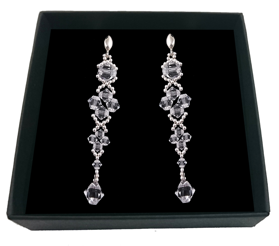 Svadobné náušnice vyrobené z krištáľov SWAROVSKI 1931
