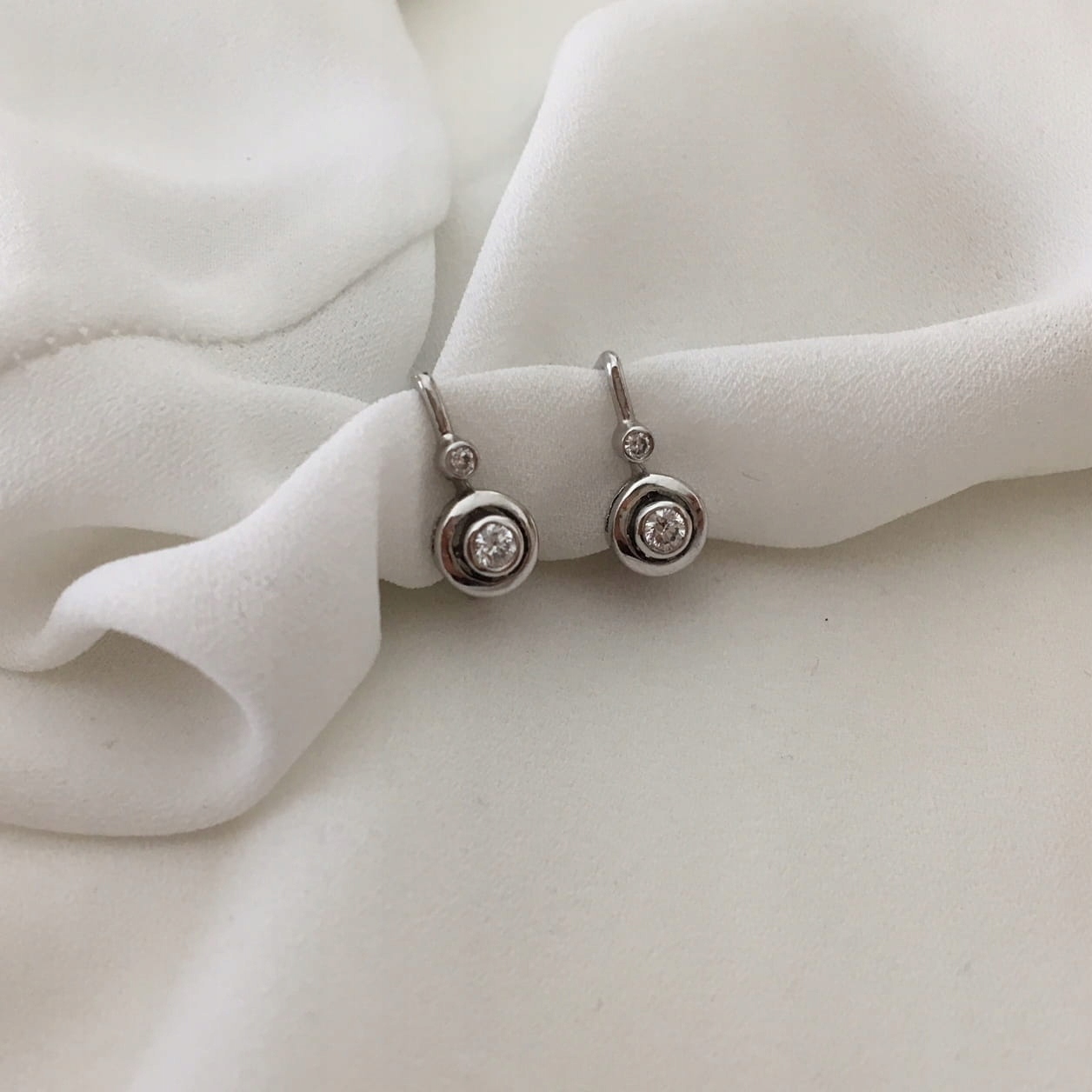 Náušnice s bielym zlatom s diamantmi 0,29ct h/s