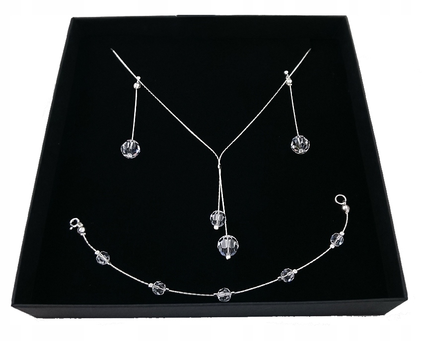 Svadobná sada vyrobená z kryštálov SWAROVSKI 719