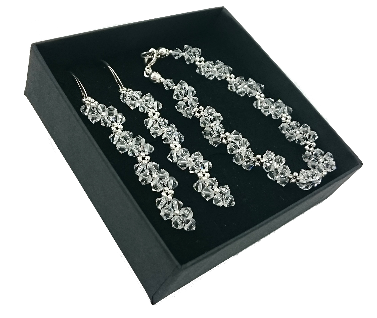 Svadobná sada vyrobená z kryštálov SWAROVSKI 870