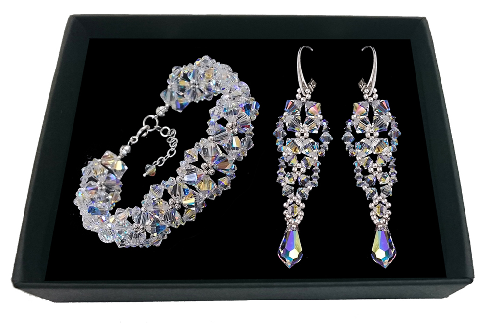 Svadobná sada vyrobená z kryštálov SWAROVSKI AB 1959