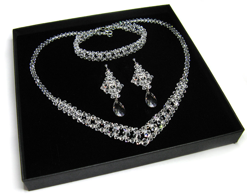 Svadobná sada vyrobená z krištáľov Swarovski CRYSTAL 346