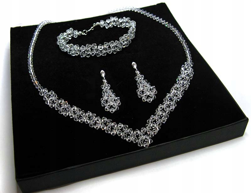 Svadobná sada vyrobená zo Swarovski Crystal 2017