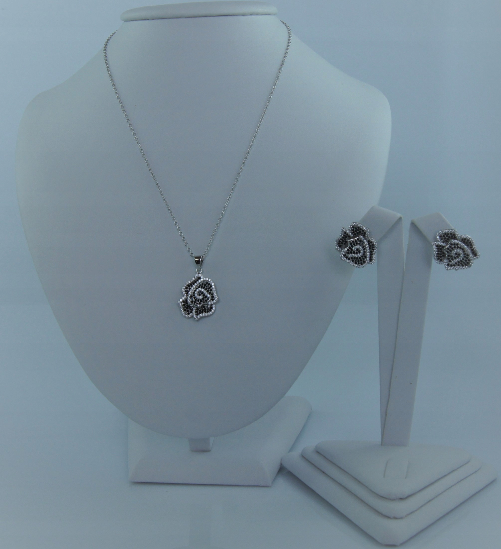 Nastavená strieborná krása ruže swarovski prvky