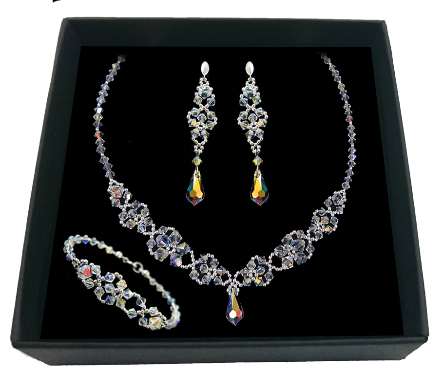 Sada vyrobená z krištáľu SWAROVSKI AB 1938