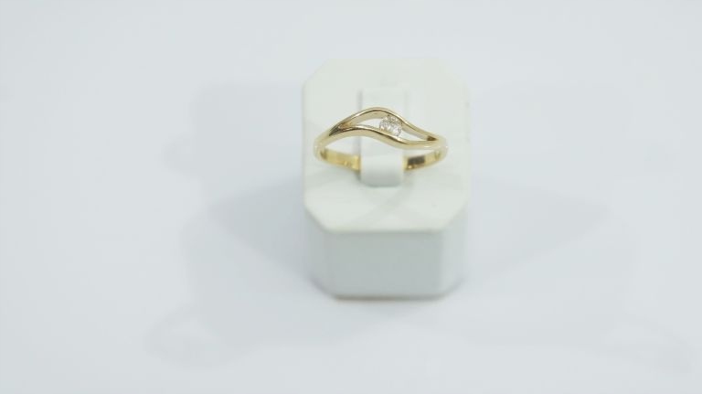 NICE PR.585 GOLD RING 2.46G
