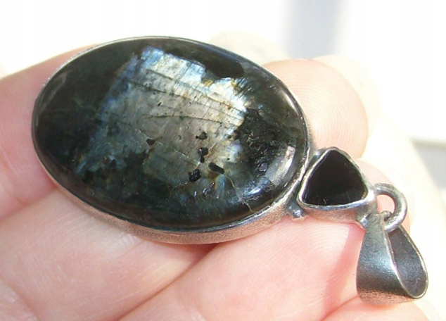 Larvikit - Moonstone, Labradoryt a Onyx