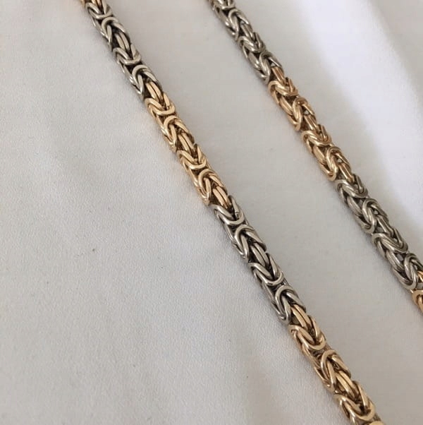 Royal Chain White and Yellow Full 71,68g 61 cm