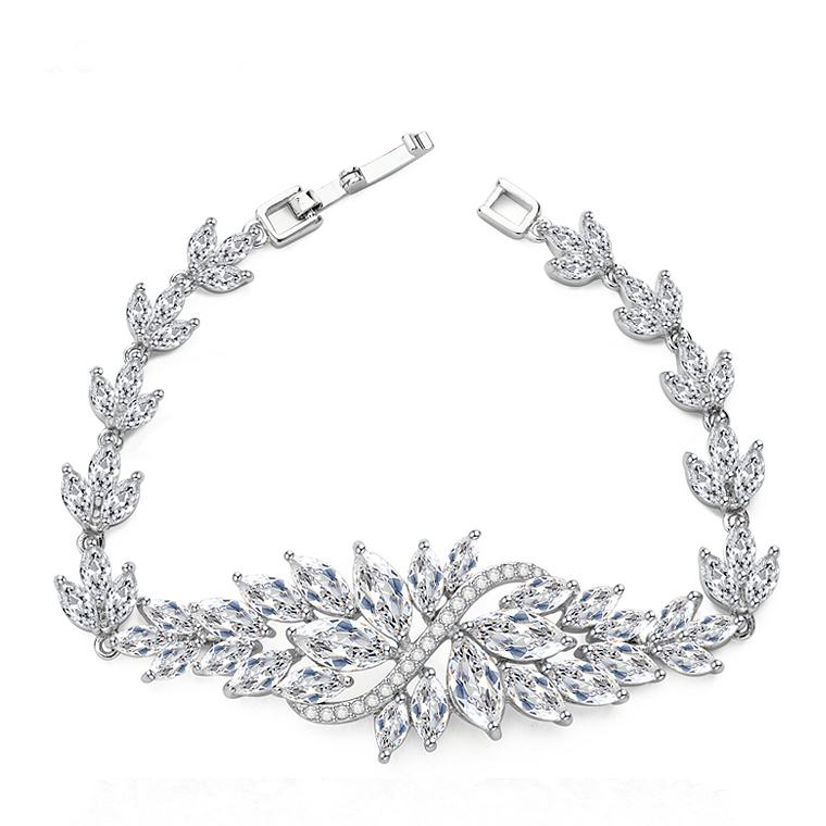 NASSARIUS SWAROVSKI KVETOVÝ NÁRAMOK ZIRKÓNIA