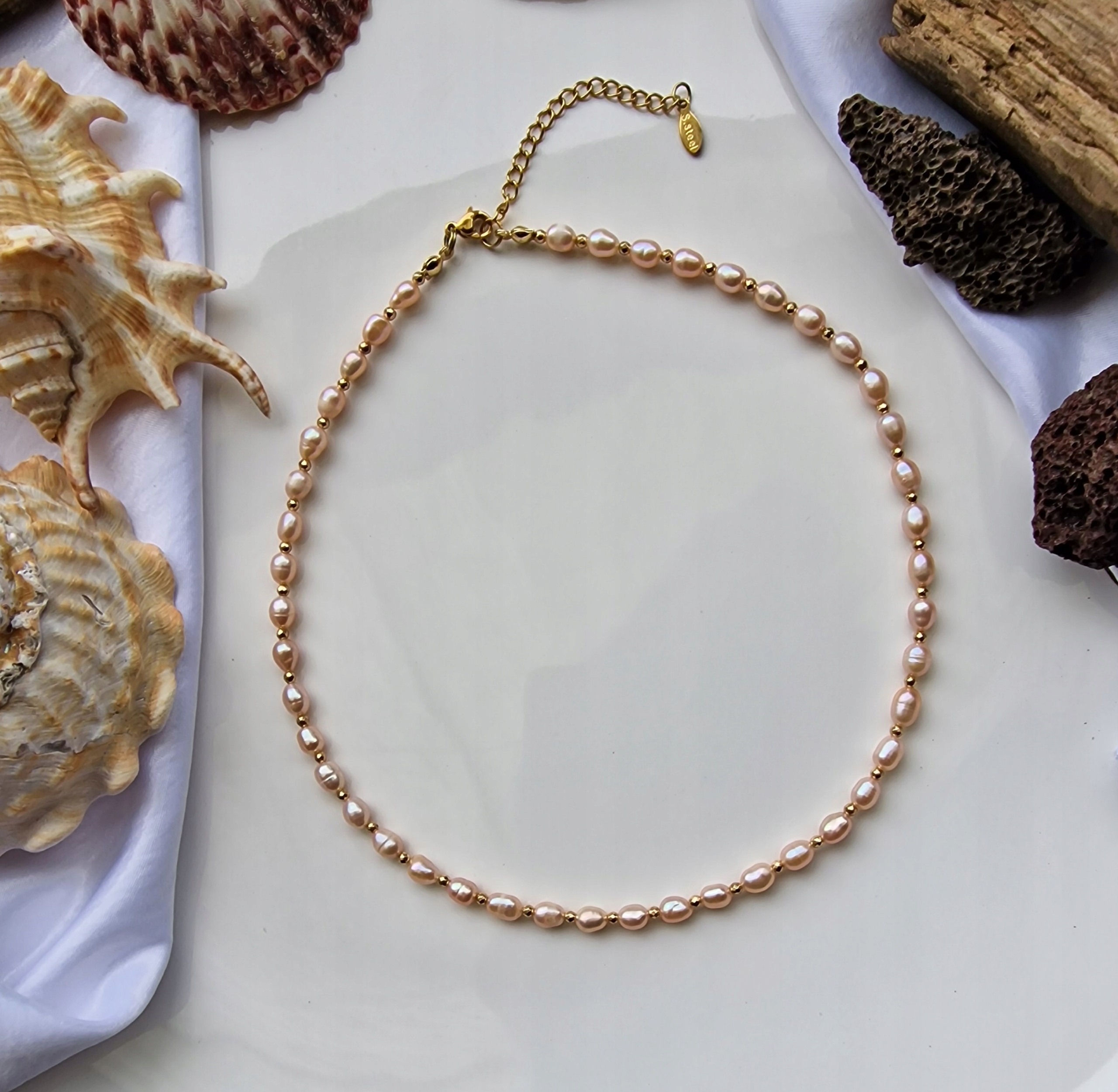 Náhrdelník z prírodného kameňa NATURAL PEARL