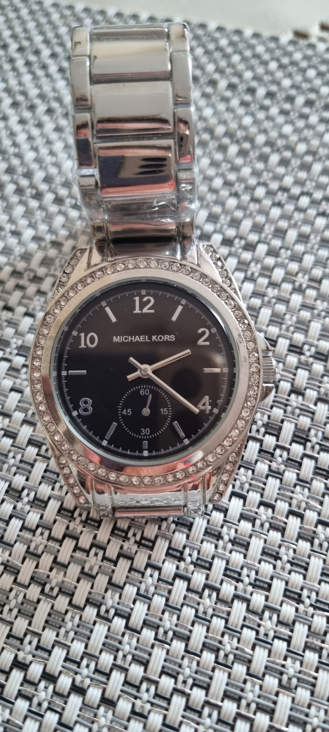 Dámske hodinky -  Nové dámske hodinky s zirkónmi Michael Kors