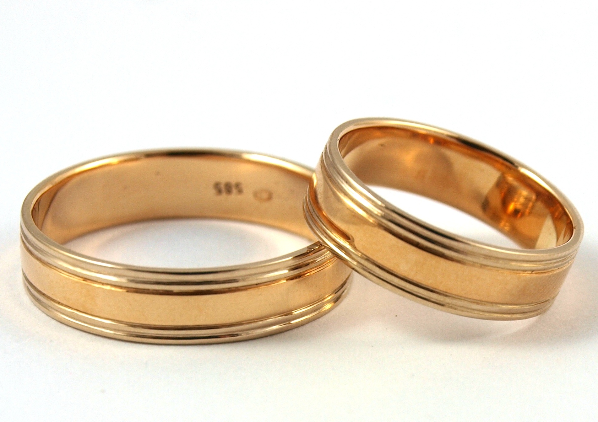 6 MM BIELE A ŽLTÉ ZLATÉ PRSTENY 585