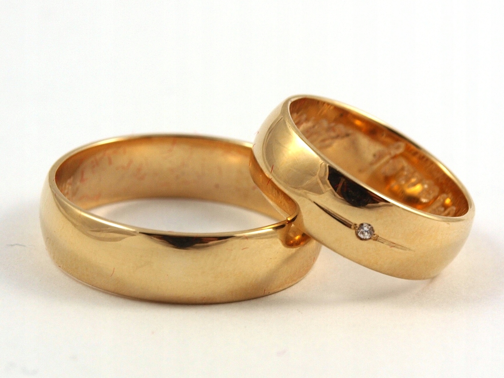 POLOKRUHOVÉ 6 MM ZLATÉ PRSTENY ZIRCONIA GOLD 585