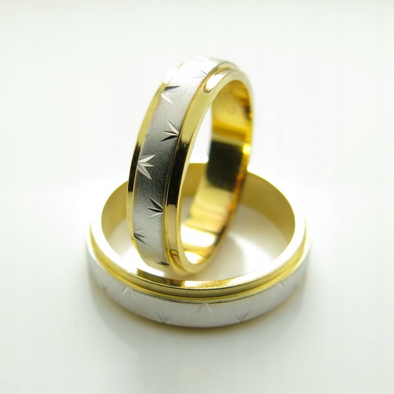 Zlaté snubné krúžky 585 Diamond 5 mm