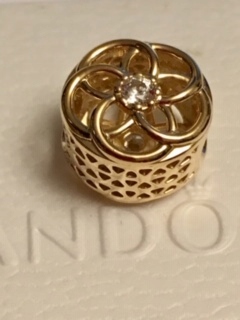 Pandora Golden Charms Blooming Love 14 K zlato