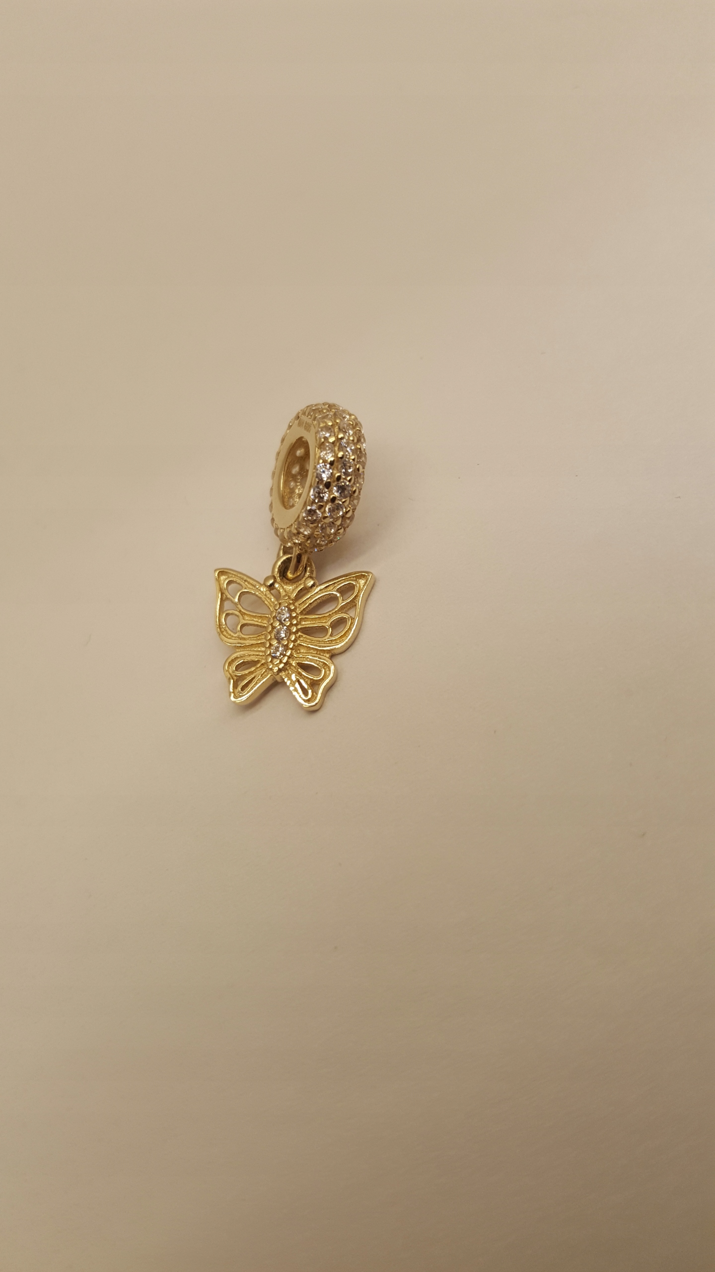 KRÁSNE ZLATÉ CHARMY A'LA PANDORA BUTTERFLY P-585