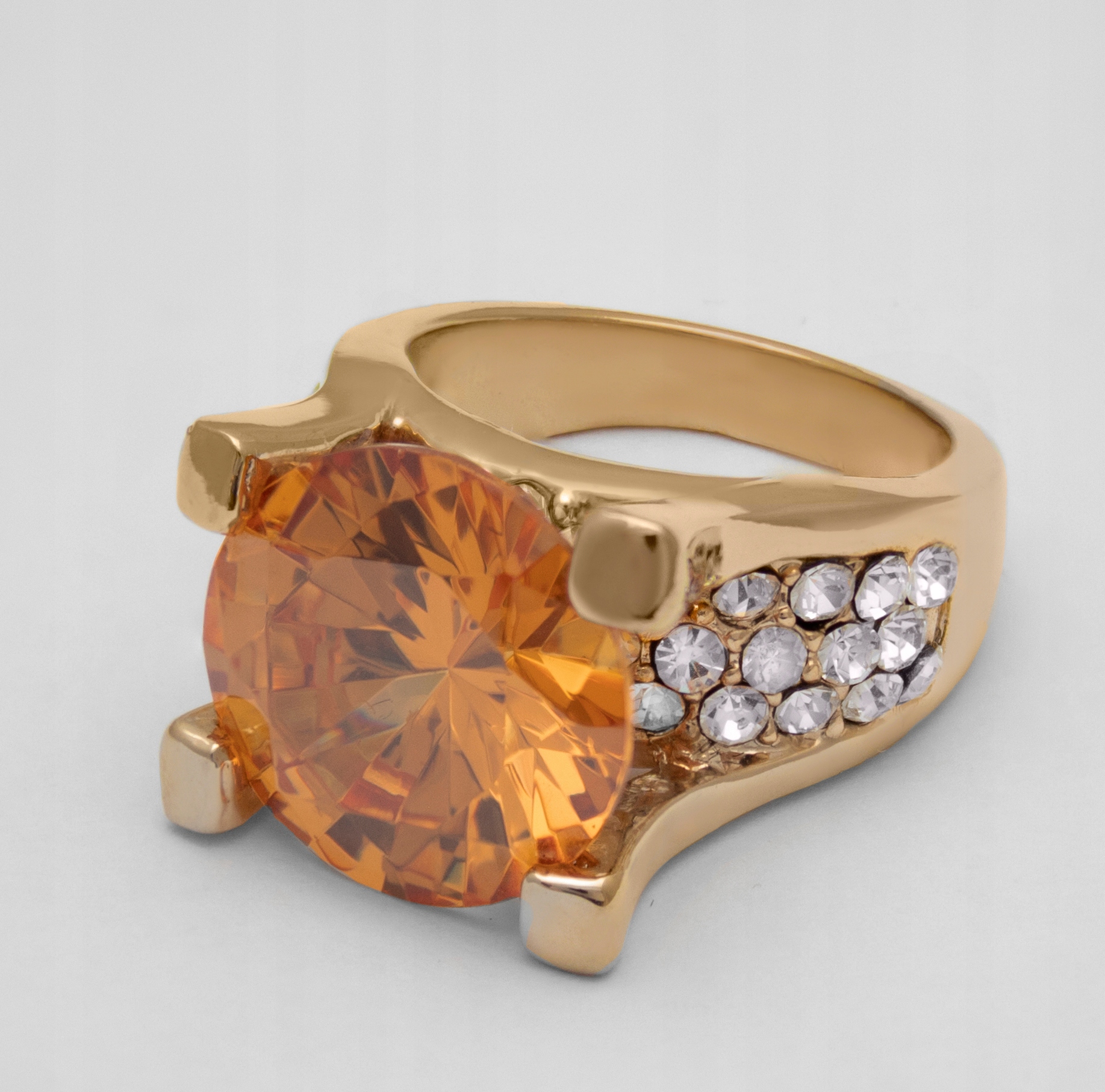 VEĽKÉ ZLATÉ PRSTENIE RICH GLOWING so zirkónmi