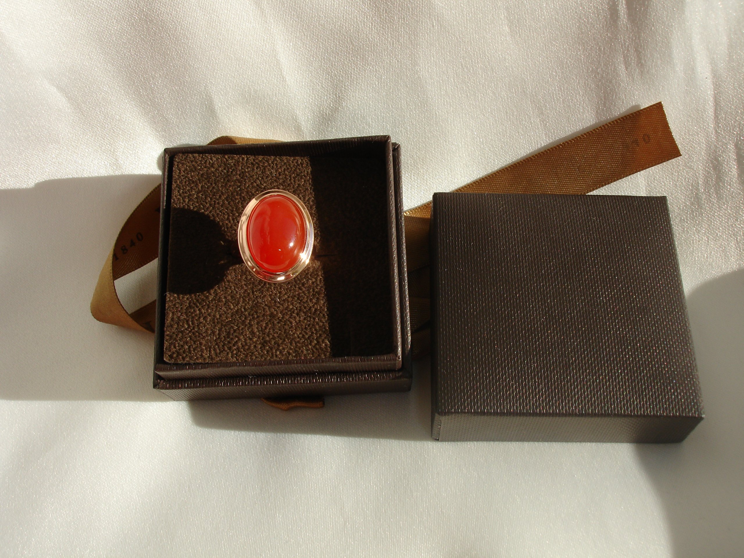 SOGNI D'ORO RING CARNEL GOLD 9K pr.375