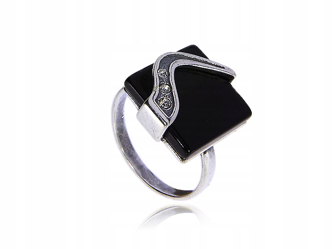 STRIEBORNÝ PRSTEŇ 0,925 ONYX ONYX LgSP251