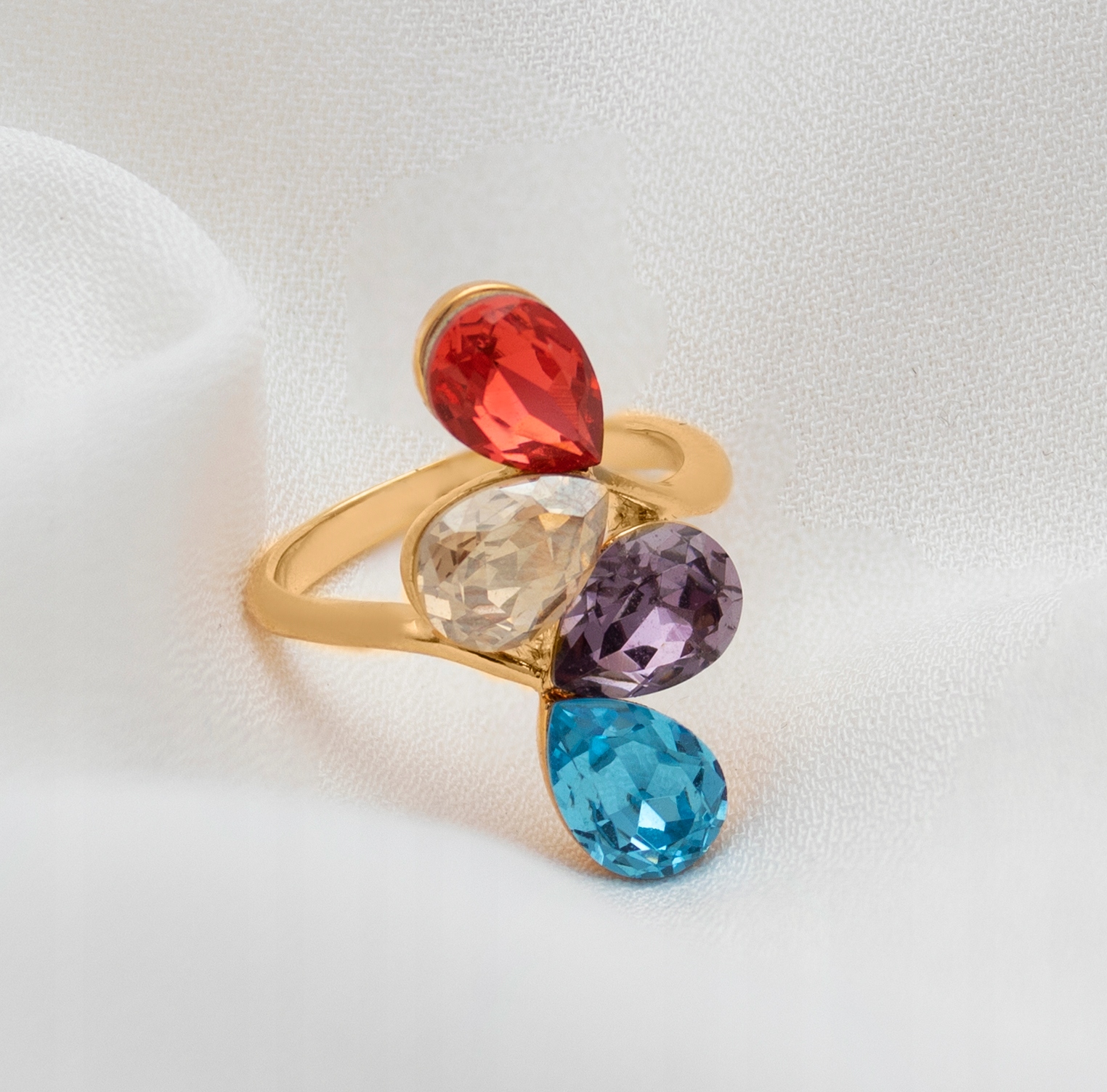 SWAROVSKI RING FARBENÉ ZLATÉ ZLATO PLATENÉ 11.