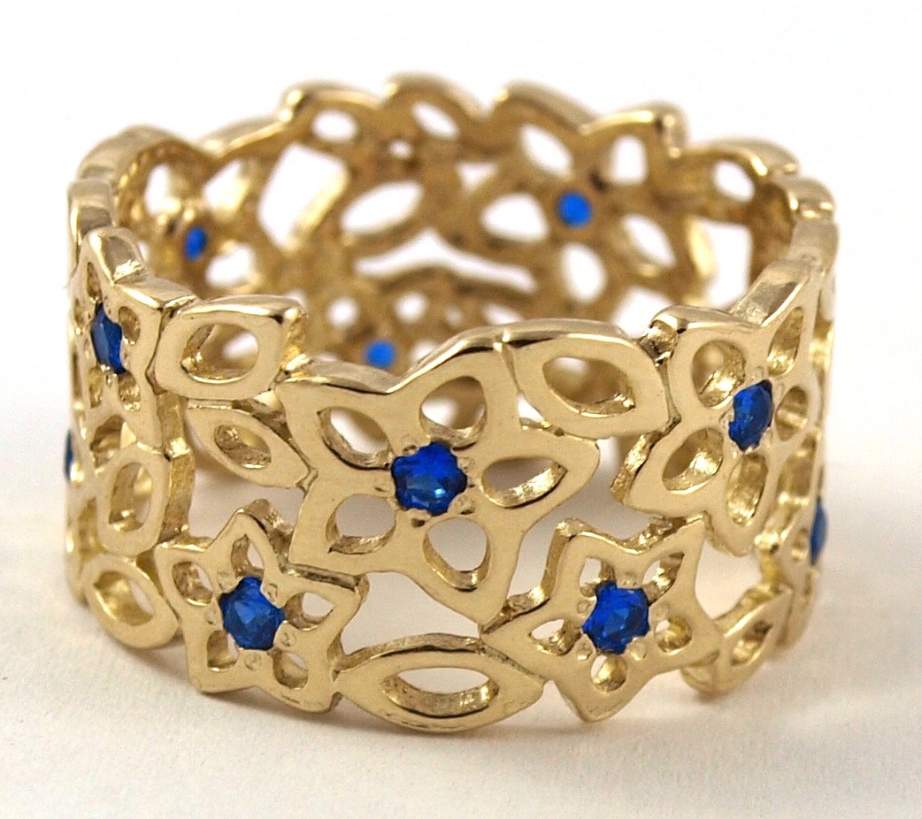 Zlatý prsteň Openwork Wedding Ring Sapphairs 23