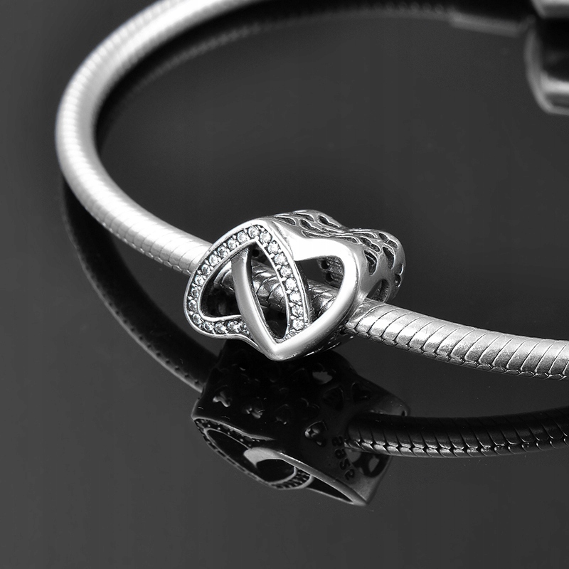 Prívesok Pandora Charm Connected Love Love Hearts