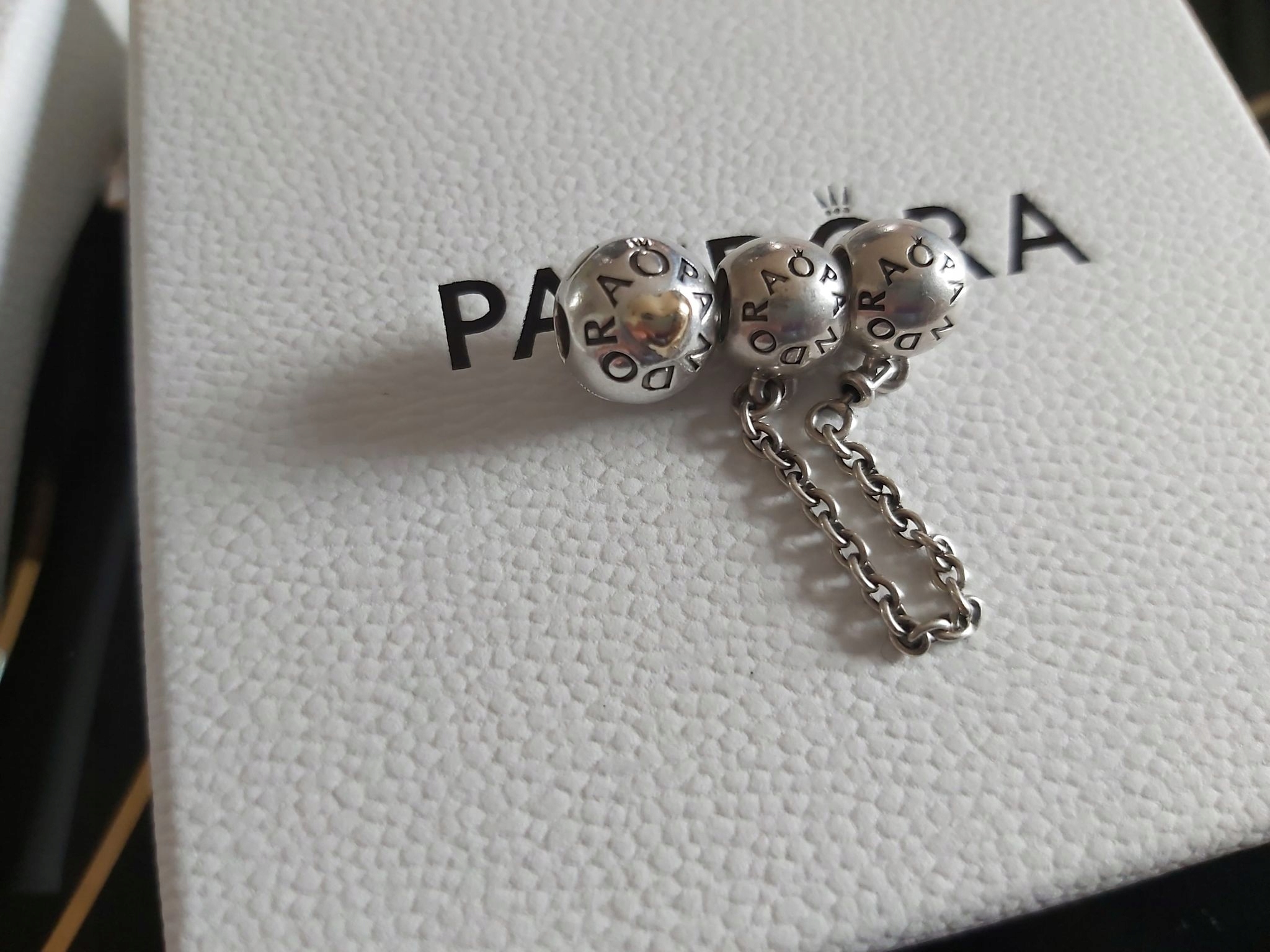 Spona a bezpečnostná retiazka Pandora TT