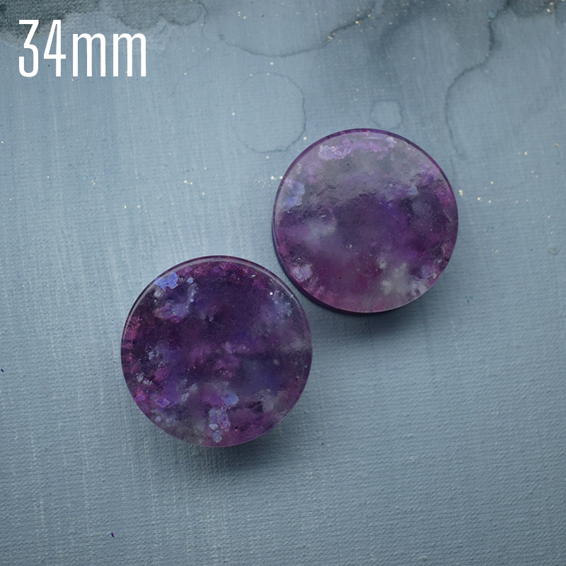 Efekt rozostrenia fialovej dvojice tunelových sediel 34 mm