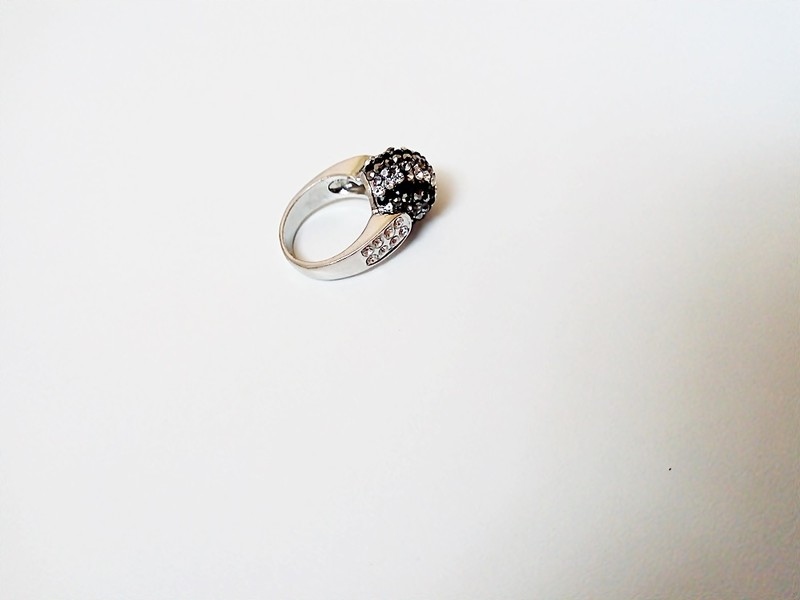Ring Apart