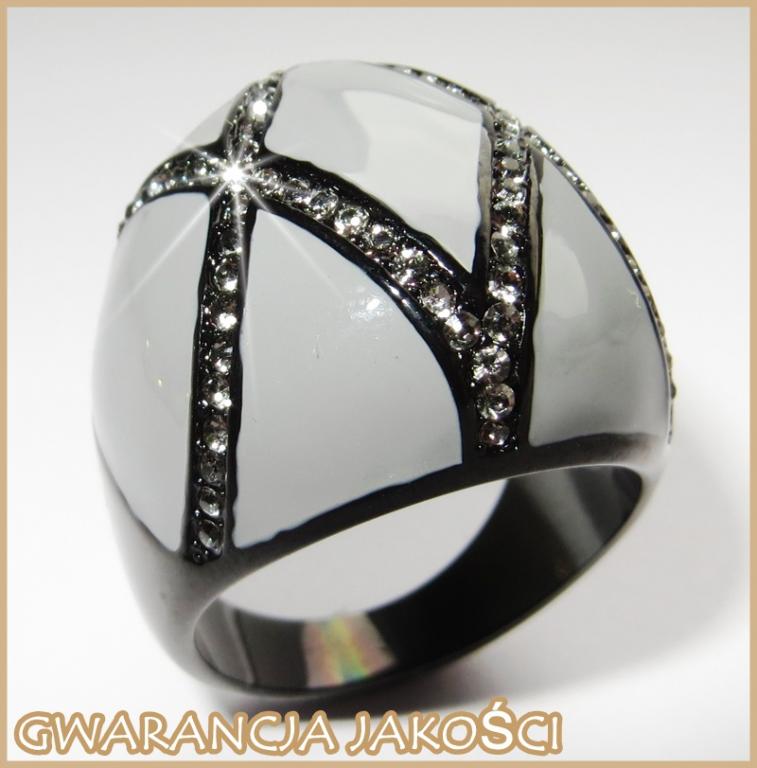 Swarovski prsteň BLACK LOOK 19 20 21
