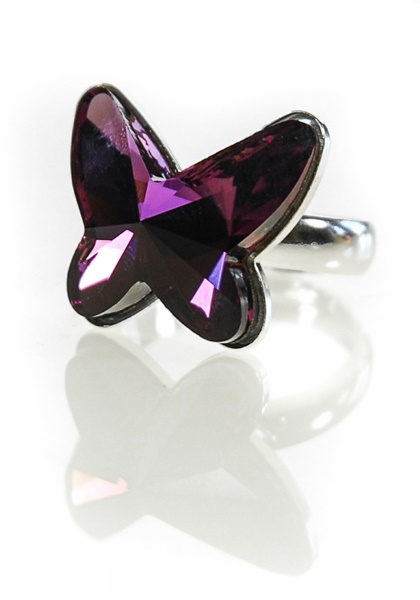 Prsteň zo striebra 925 s fialovým motýľom Swarovski