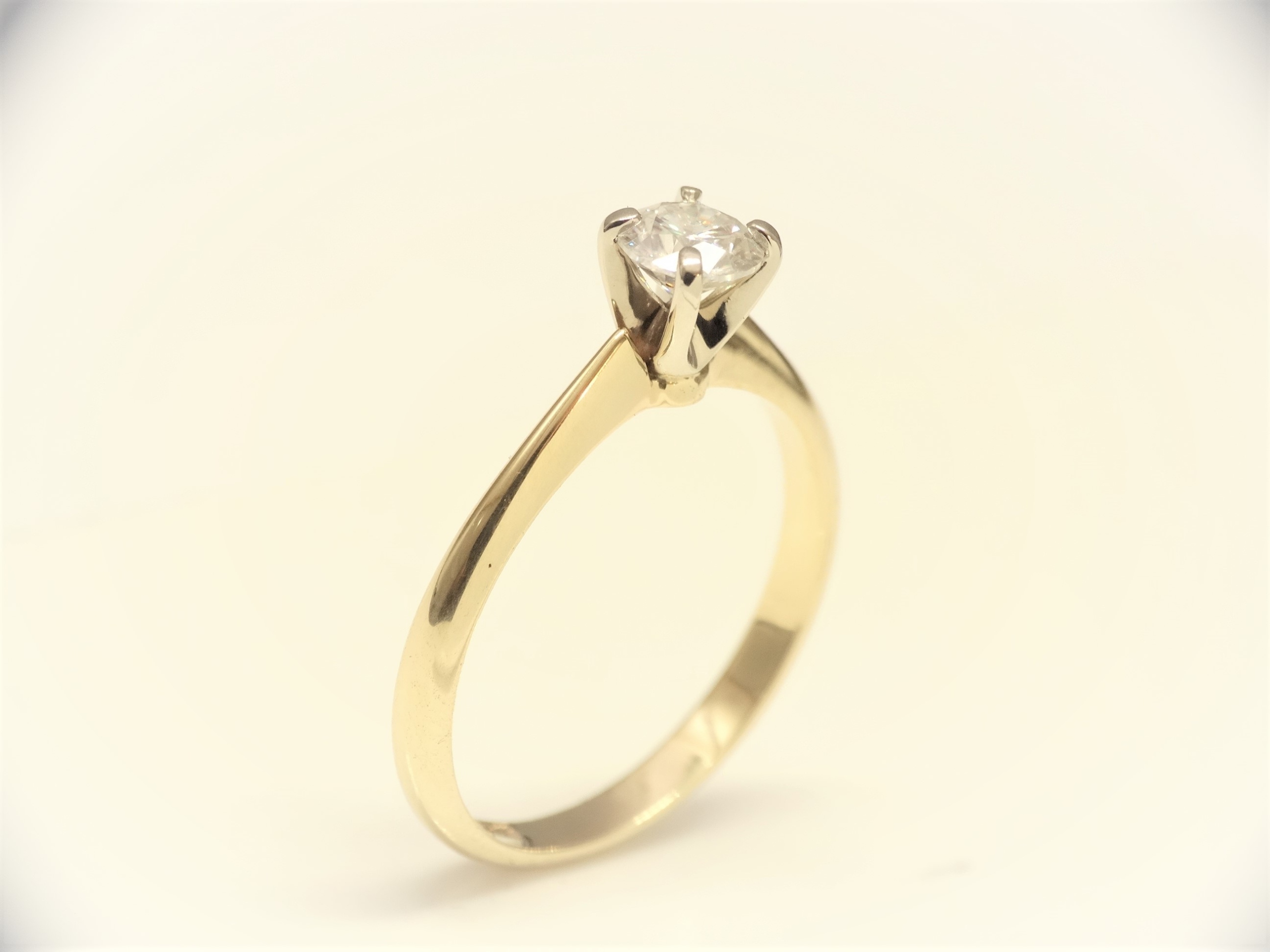 Zásnubný prsteň 585 Diamond 0,47CT F SI1