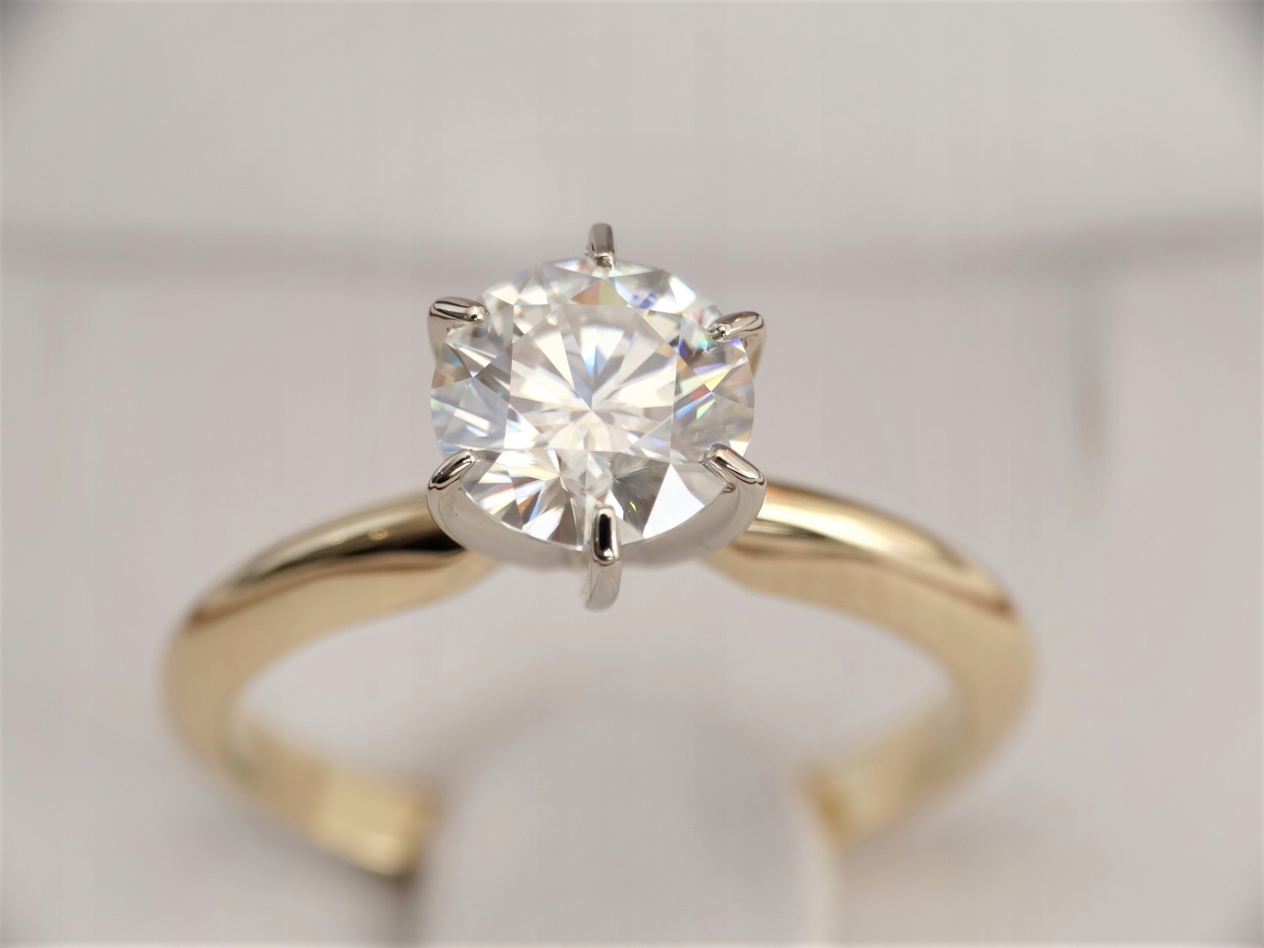 Zlatý prsteň 14k Moissanite Diamond 1.44 CT G
